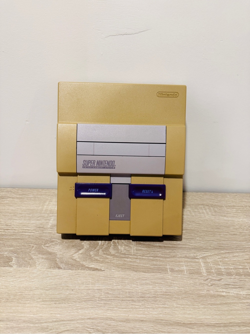 Super Nintendo SNES Console Only SNS-001 - For Parts or Repair AS IS Non-Working